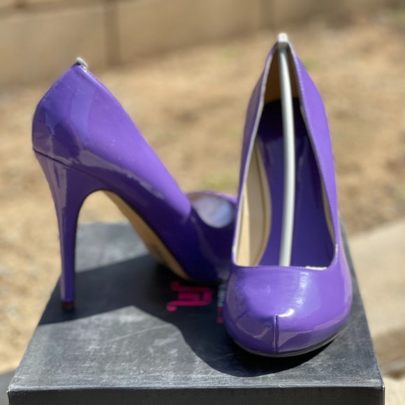 JUST FAB "Juanita" Pumps Sz 8.5 - Picture 2 of 3